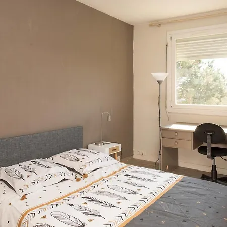 Apartment Grand 3 Chambres Dans Le Centre De *